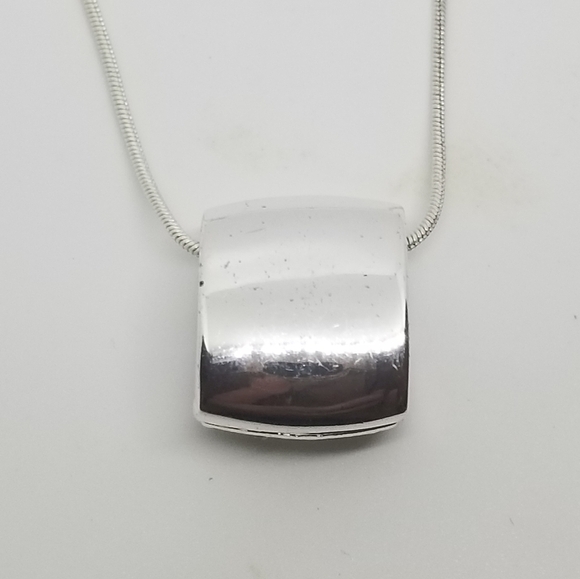 TRIFARI VINTAGE CHROME SILVER SNAKE CHAIN & CRYSTAL PENDANT NECKLACE - Picture 6 of 8